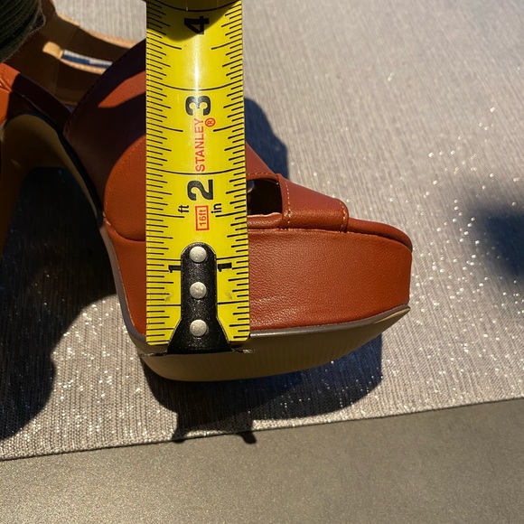 Brand new! ~Never been worn~ - Picture 7 of 8